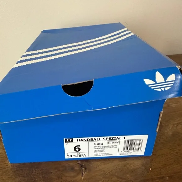 Adidas Spezial Handball Sneakers Men’s 6 Women’s 8 1/2 NWT - Picture 3 of 7
